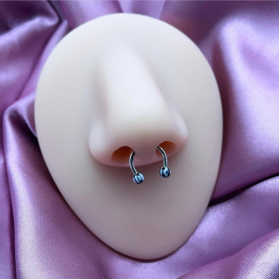 CHECKERBOARD HORSESHOE RING