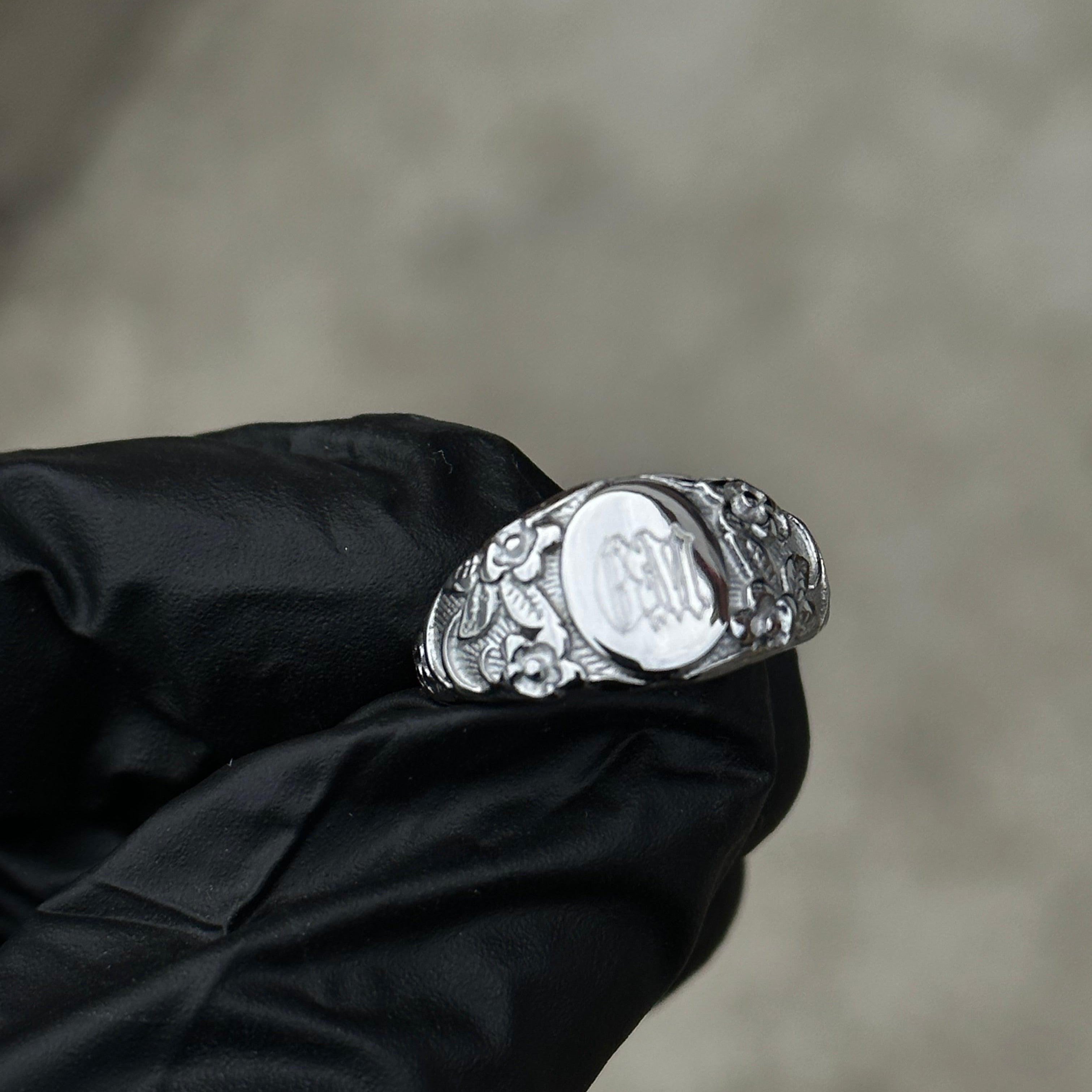 OVAL PERSONALISED RING-Vicious Punx-Vicious Punx