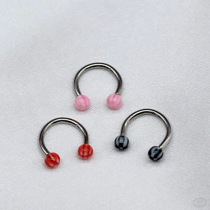 CHECKERBOARD HORSESHOE RING