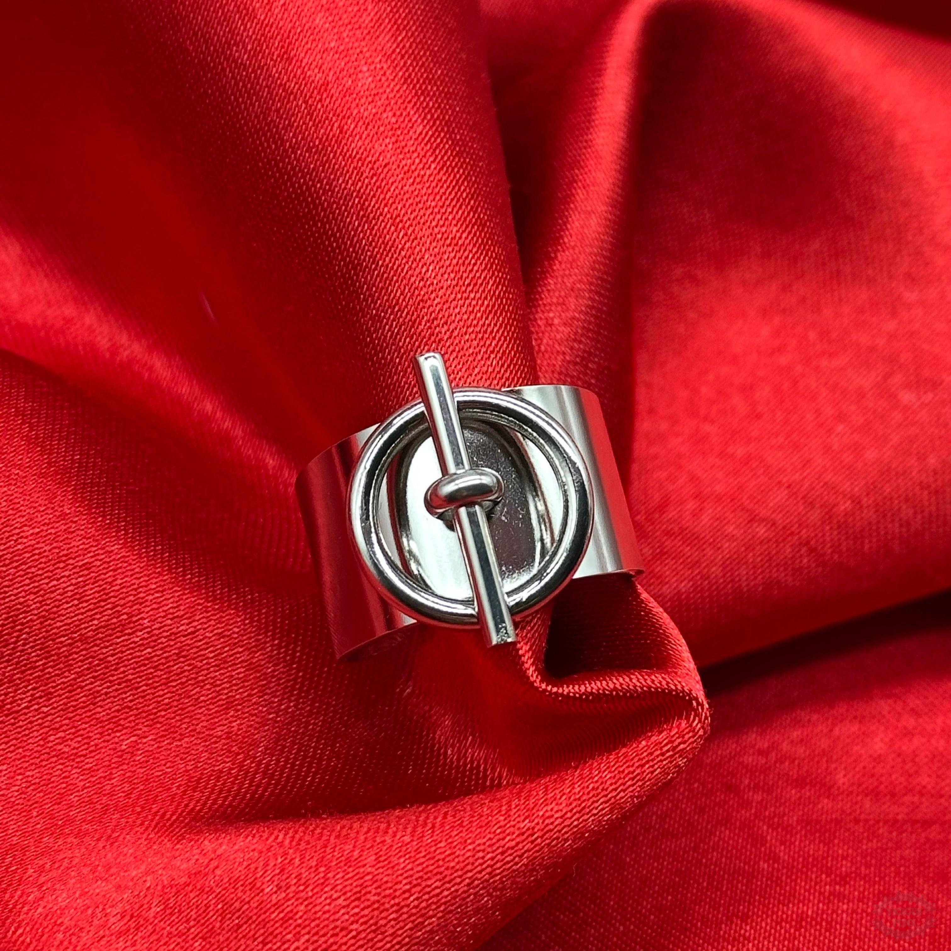RING & BAR ADJUSTABLE RING