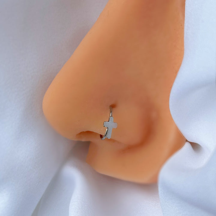 BENDABLE CROSS NOSE RING