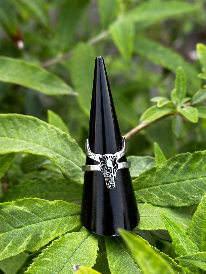 CATTLE SKULL ADJUSTABLE RING