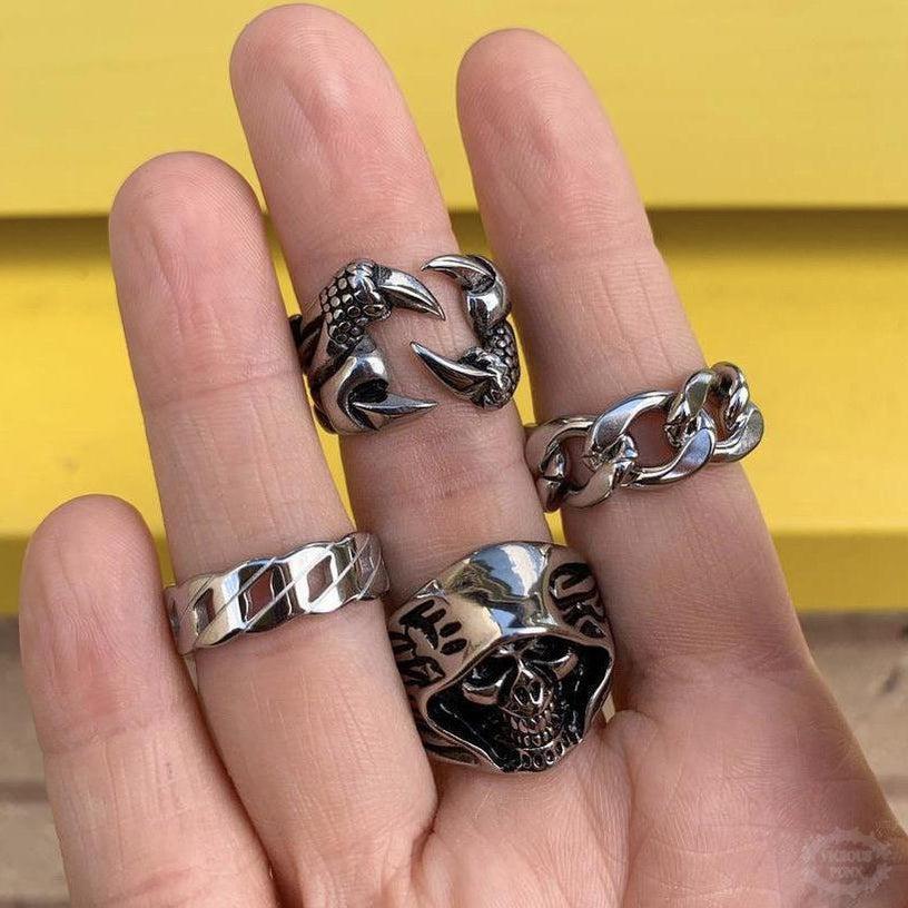 EXTRA CHUNKY CLAW STAINLESS STEEL RING