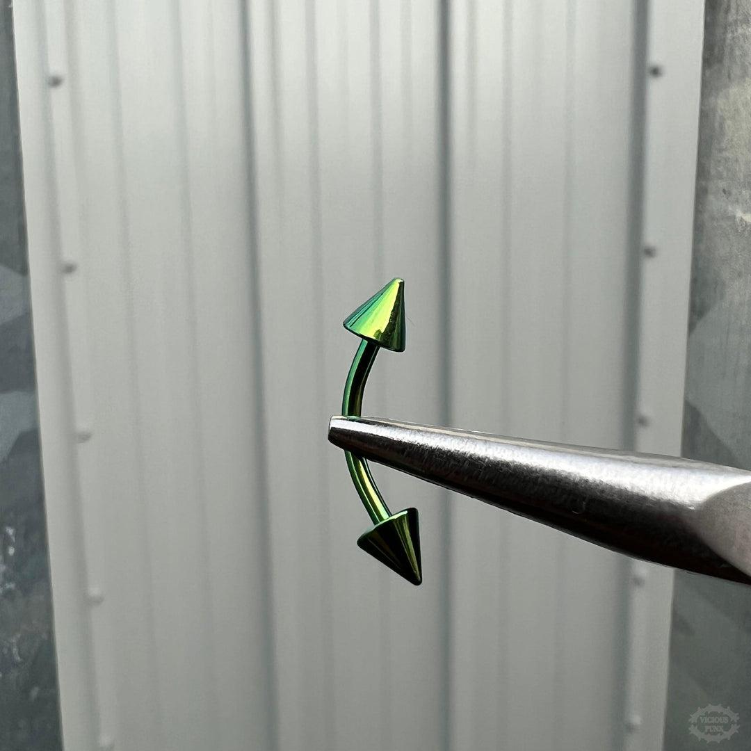 SPIKED EYEBROW / VERTICAL LABRET BAR