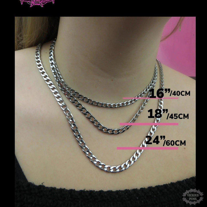 SPIKED PAPERCLIP CHAIN NECKLACE