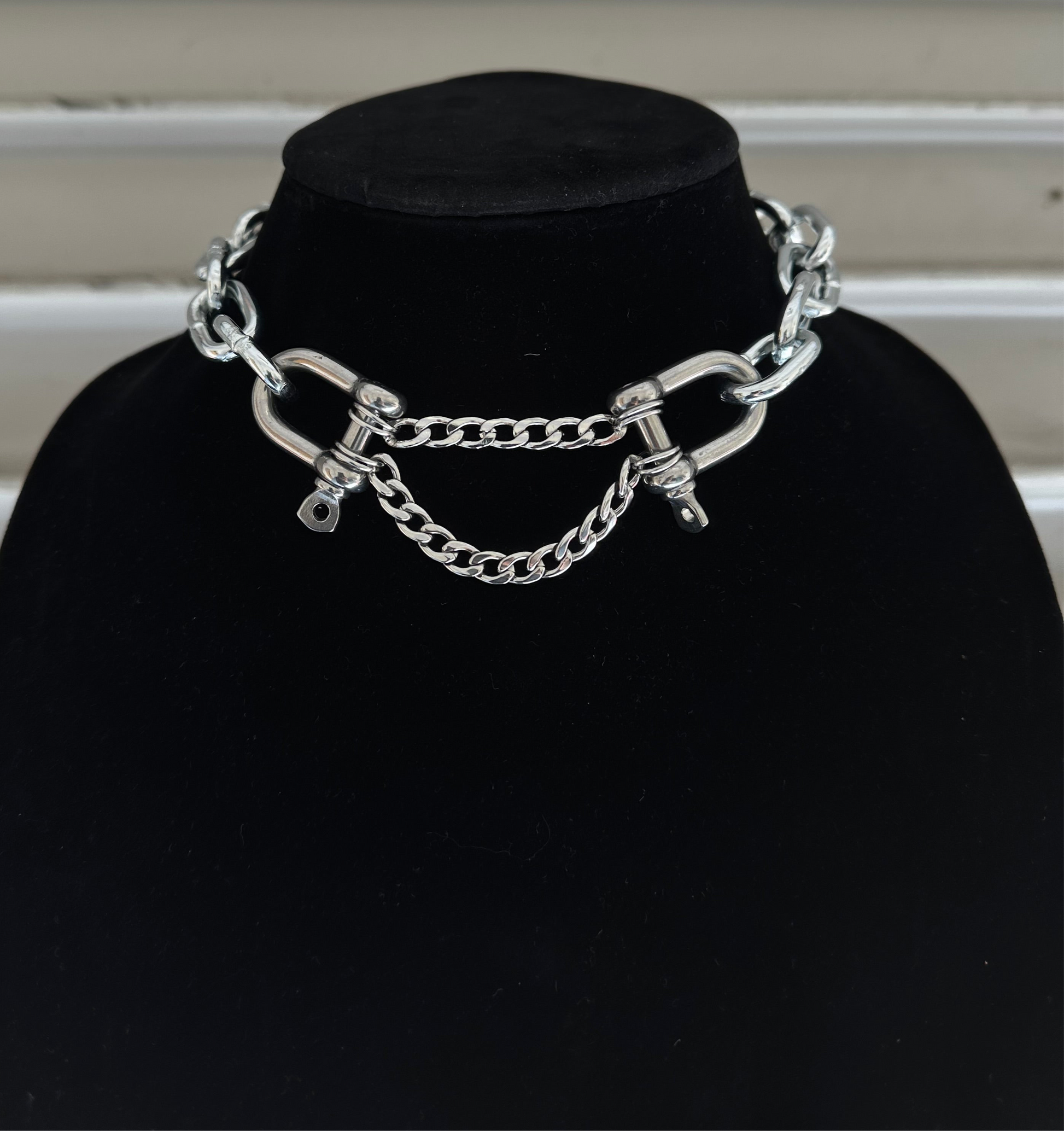 CHUNKY STEEL BOLT NECKLACE