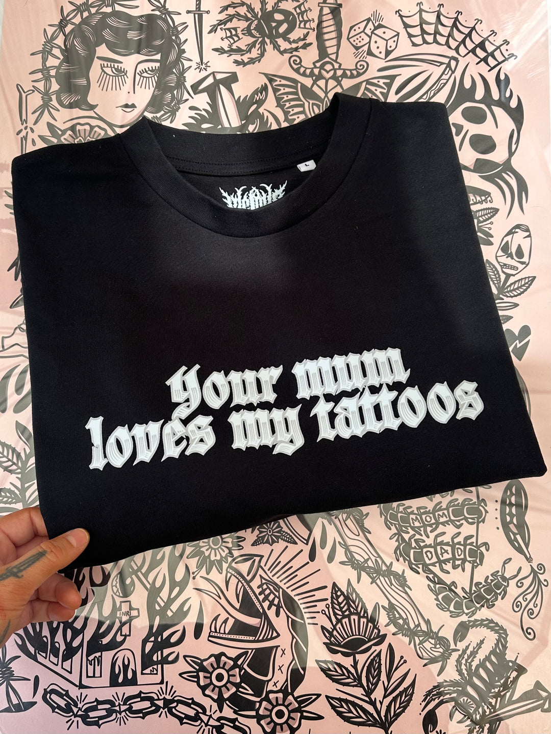 SHE LOVES MY TATTOOS T SHIRT