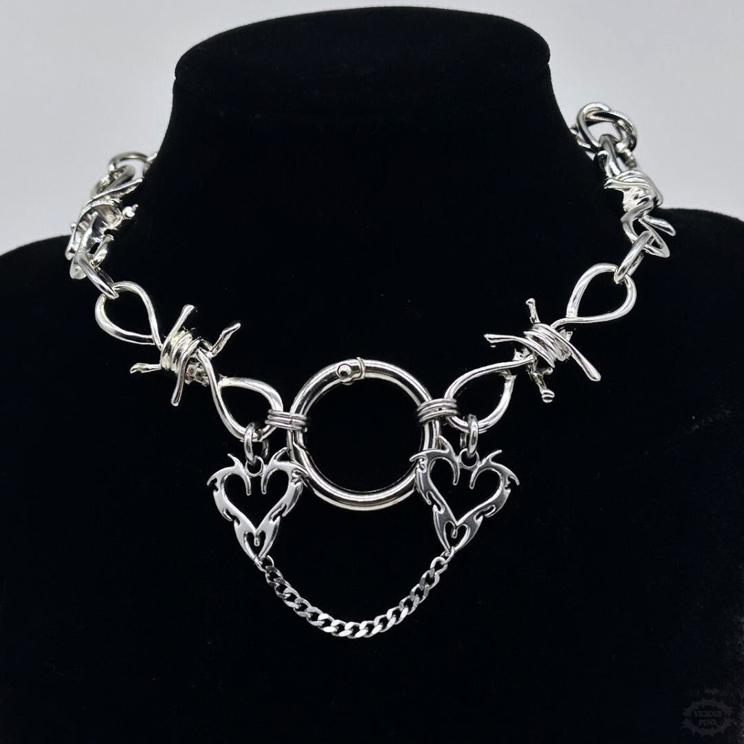 CHUNKY BARBED TRIBAL HEART NECKLACE-Vicious Punx-Vicious Punx