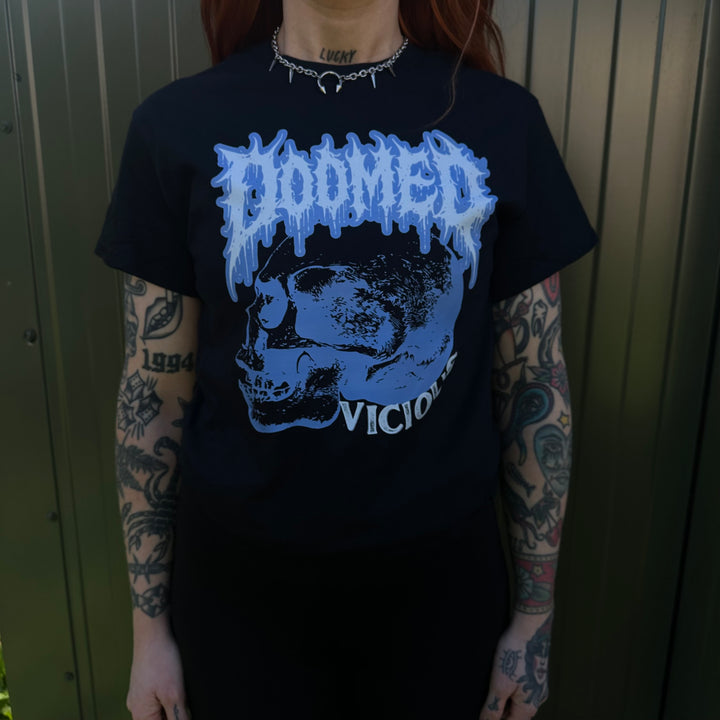 DOOMED SKULL GRAPHIC T SHIRT