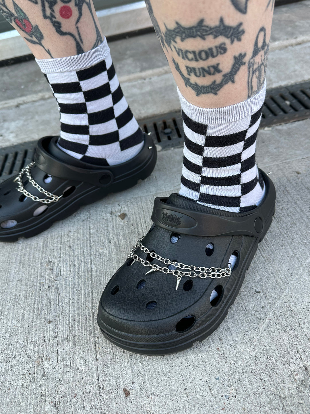 666 VICIOUS STOMPER CLOGS