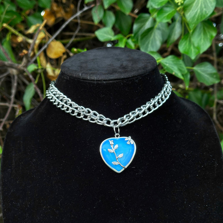 NATURAL STONE HEART NECKLACE