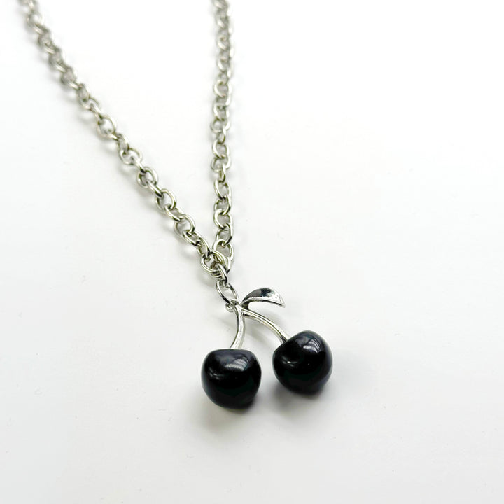 BLACK CHERRY NECKLACE
