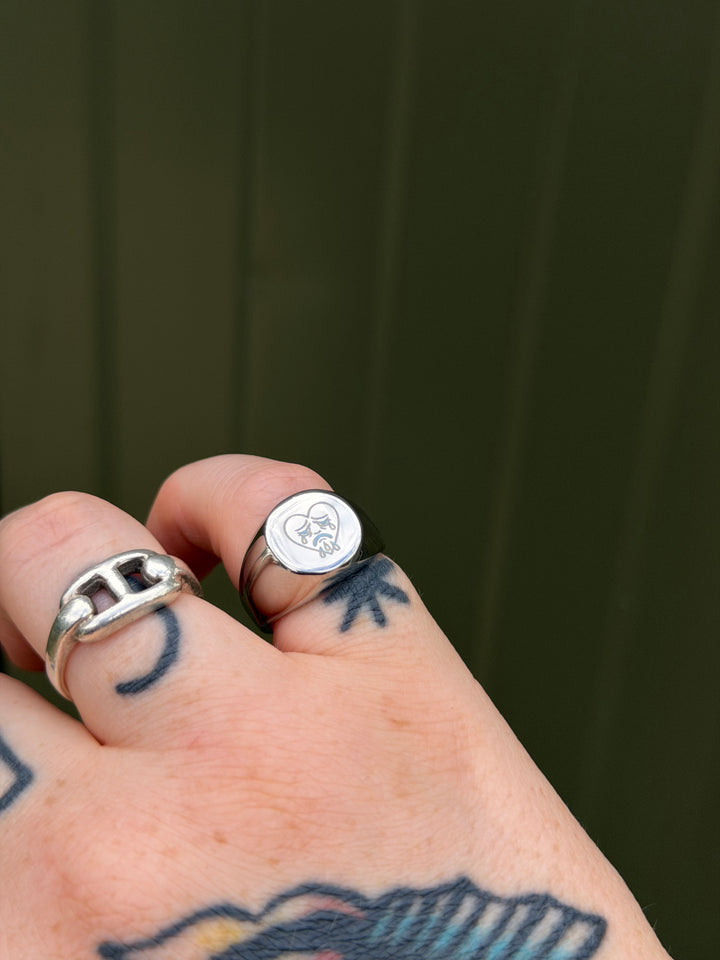 SAMPLE SALE - CRYING HEART RING