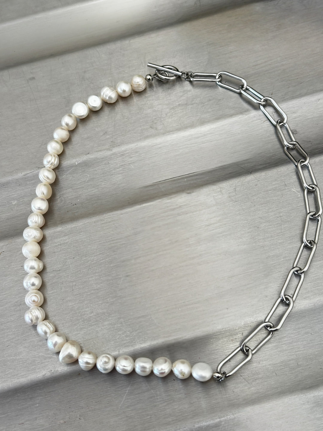 MIXED PEARL + PAPERCLIP NECKLACE