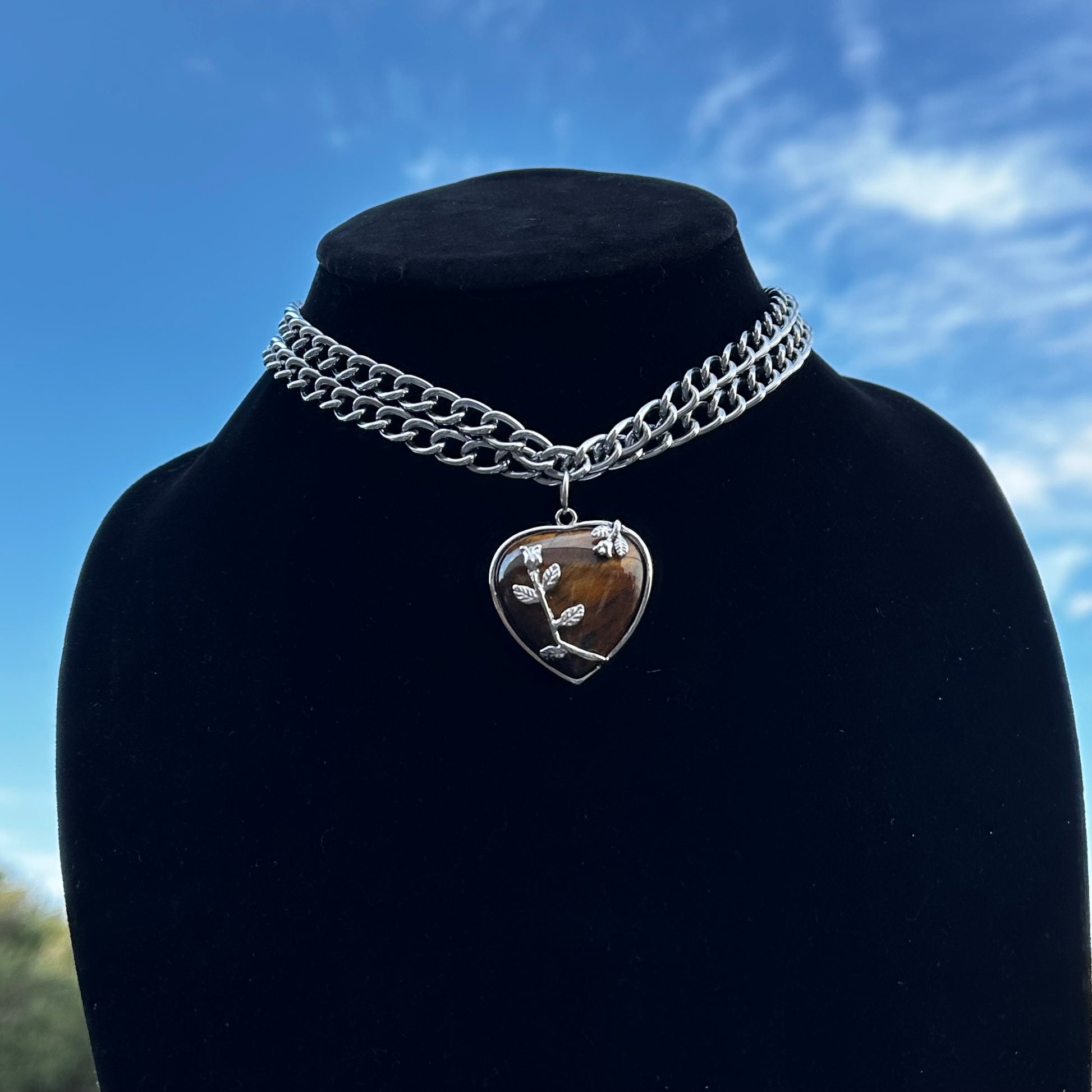 NATURAL STONE HEART NECKLACE