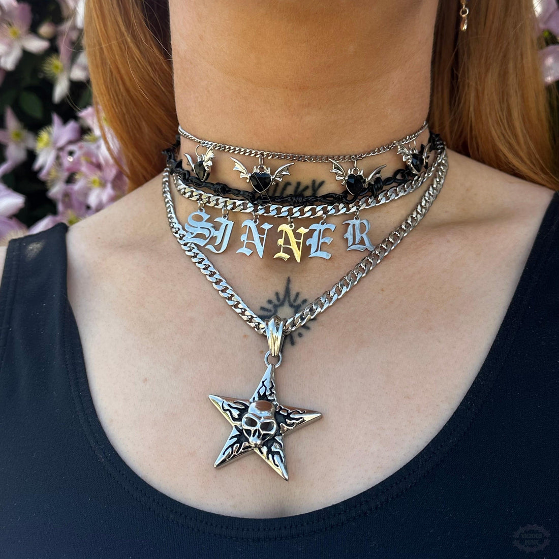SINNER OLD ENGLISH NECKLACE