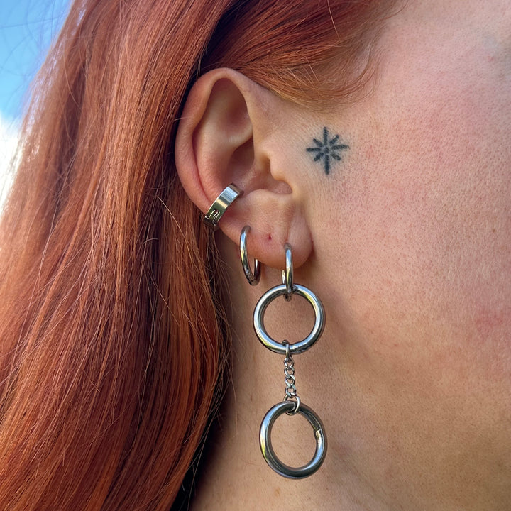 O RING CHAIN HOOP EARRINGS