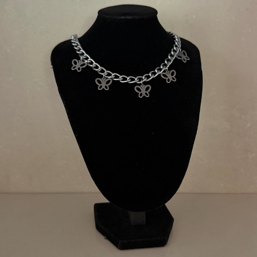 SAMPLE SALE - BUTTERFLY NECKLACE
