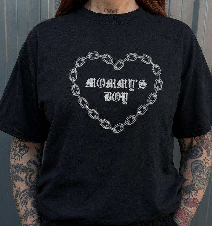 MOMMYS BOY T SHIRT