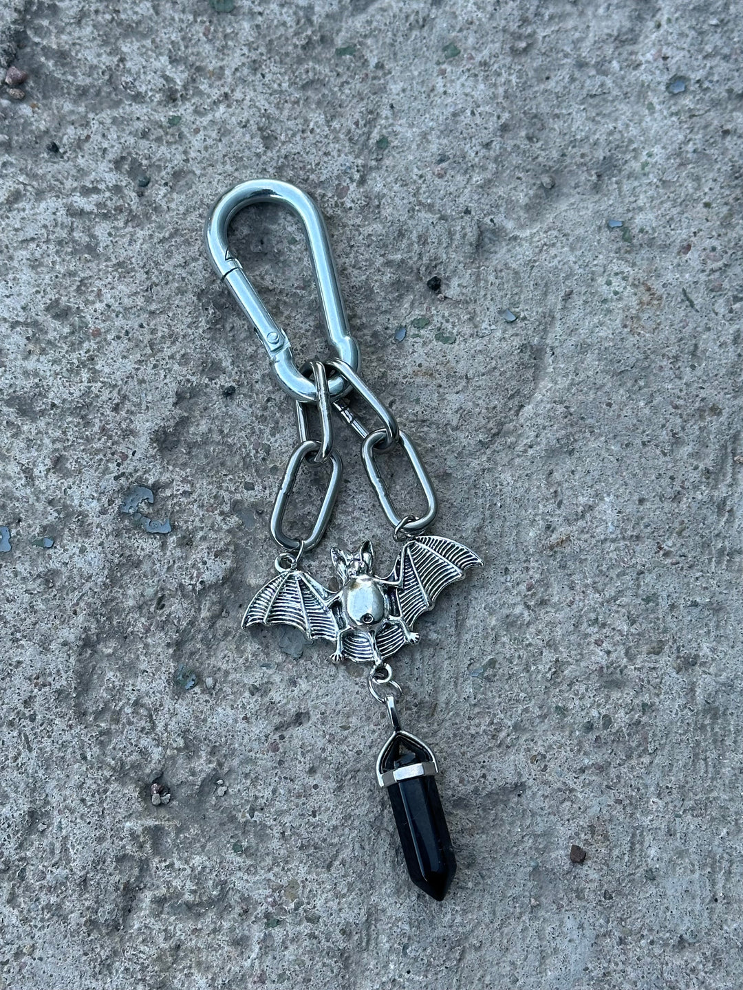 BAT ONYX BAG / PANT CLIP