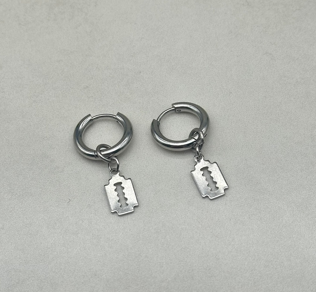MINI RAZOR HOOP EARRINGS