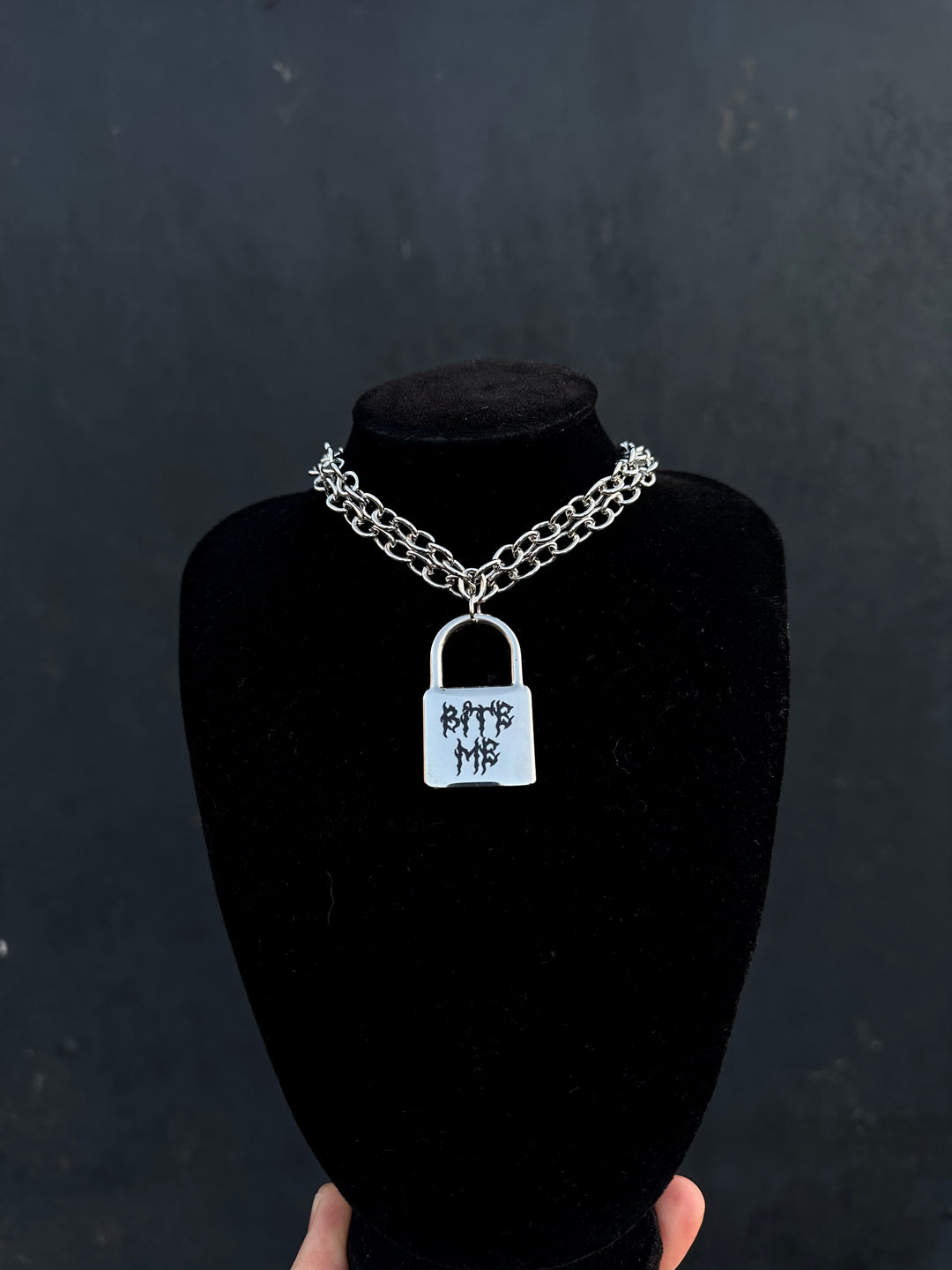 BITE ME HORROR LOCK NECKLACE