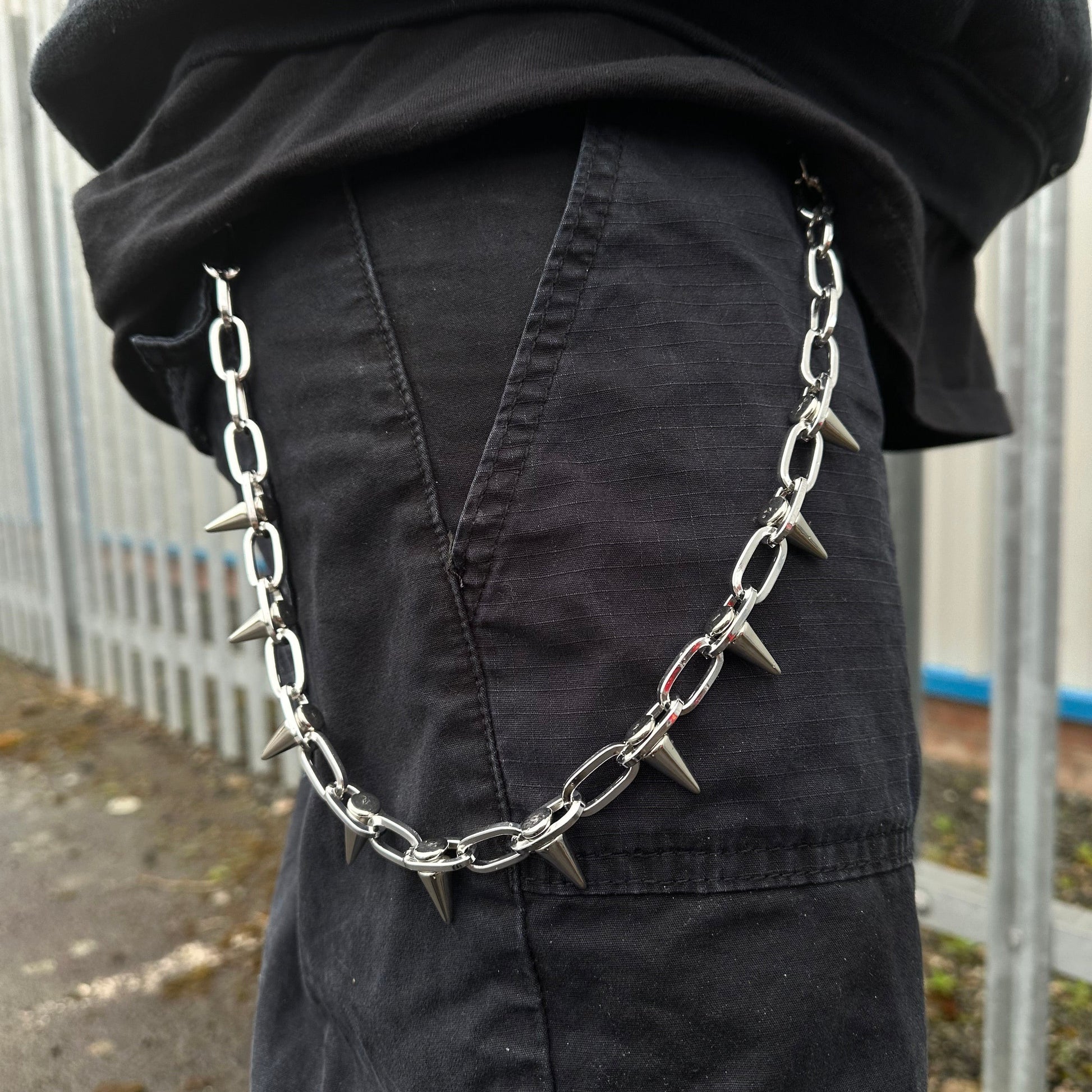 SPIKED PANT CHAIN