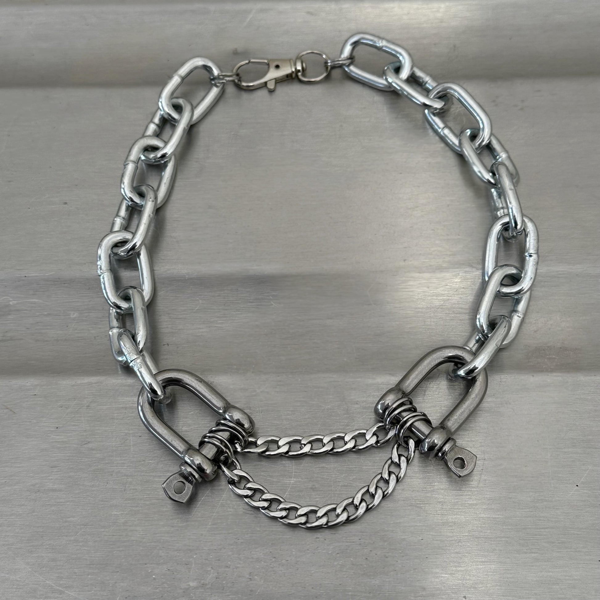 CHUNKY STEEL BOLT NECKLACE