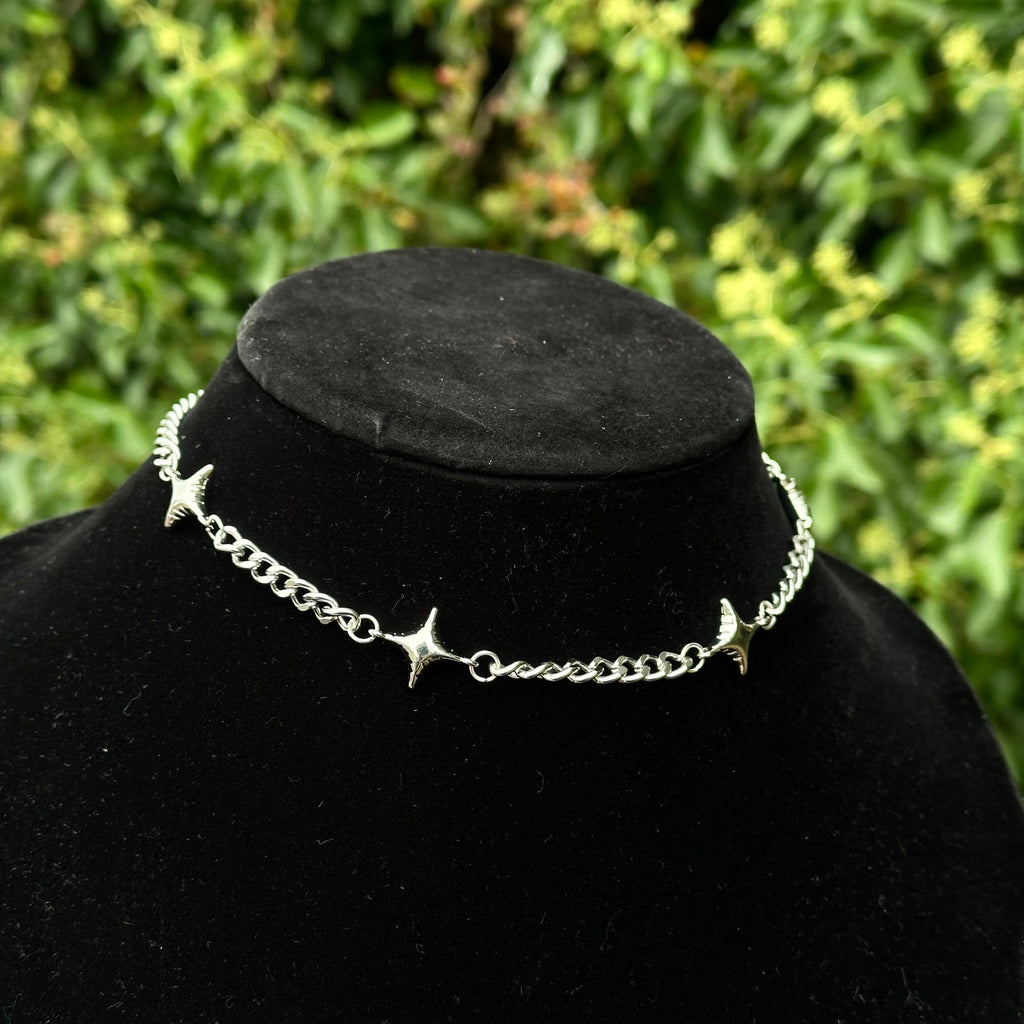 MULTI STAR CONNECTOR NECKLACE