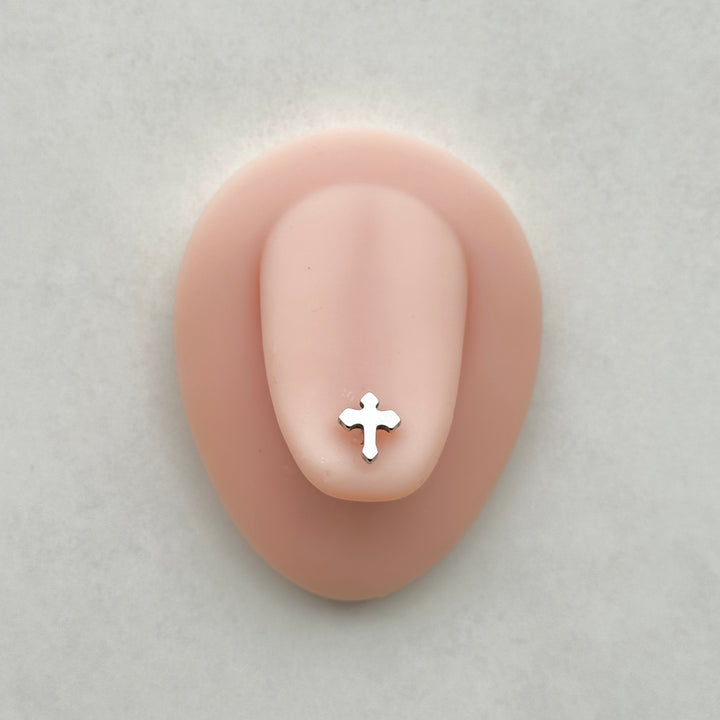 GOTHIC CROSS TONGUE BAR