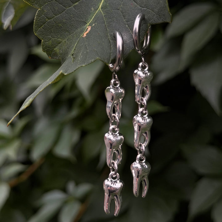 TRIPLE TEETH HOOP EARRINGS