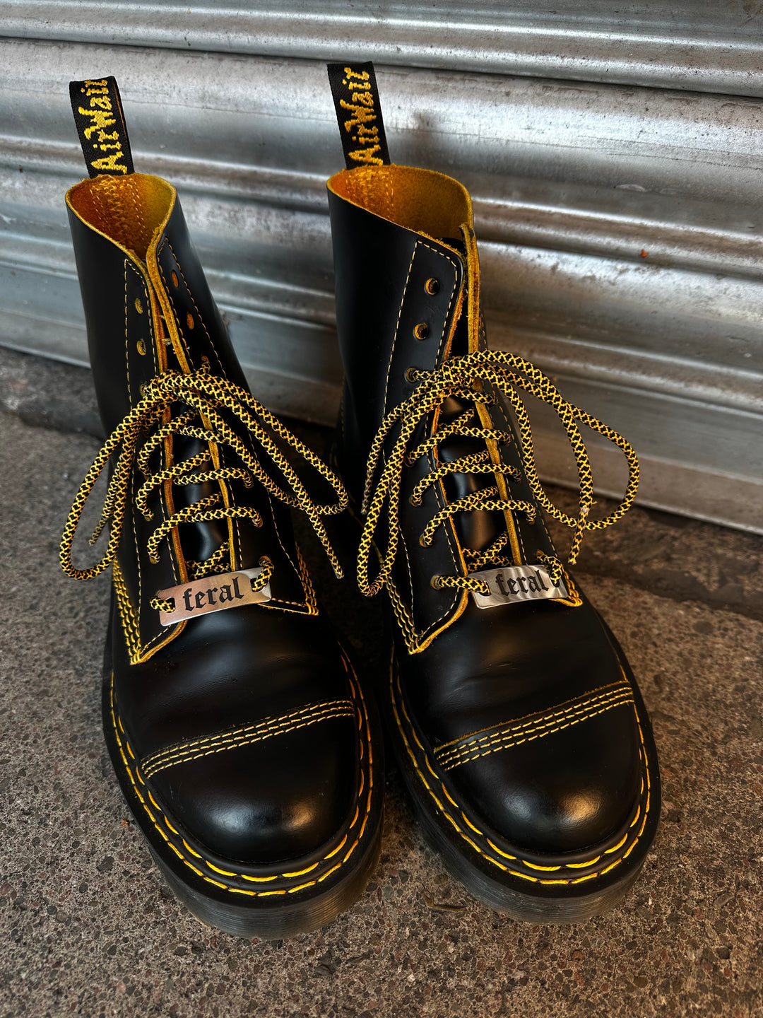 ‘FERAL’ METAL SHOE/LACE TAGS