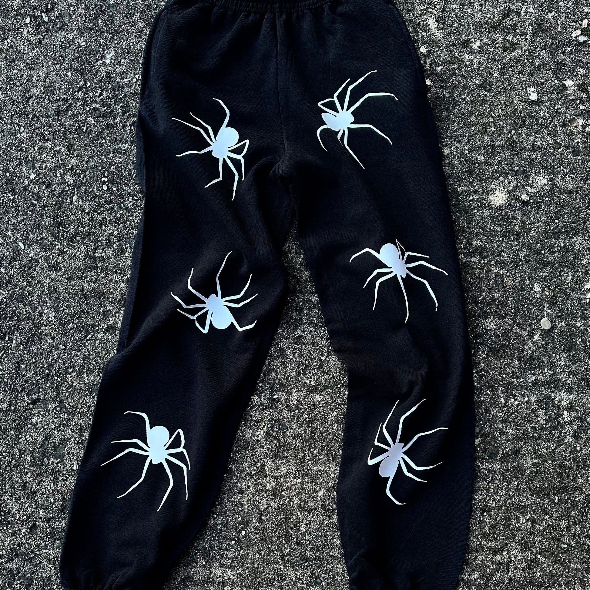 SPIDER PRINT SWEATPANTS