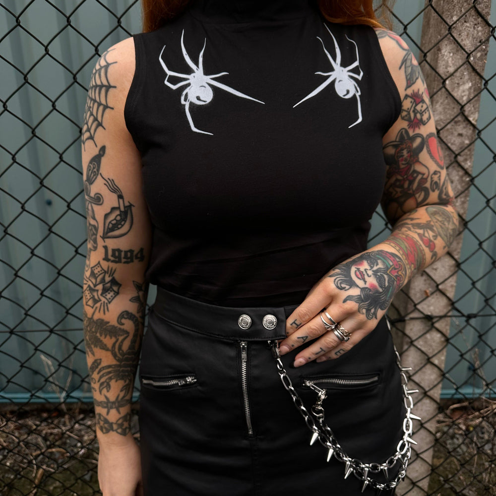 SPIDER HIGH NECK VEST TOP
