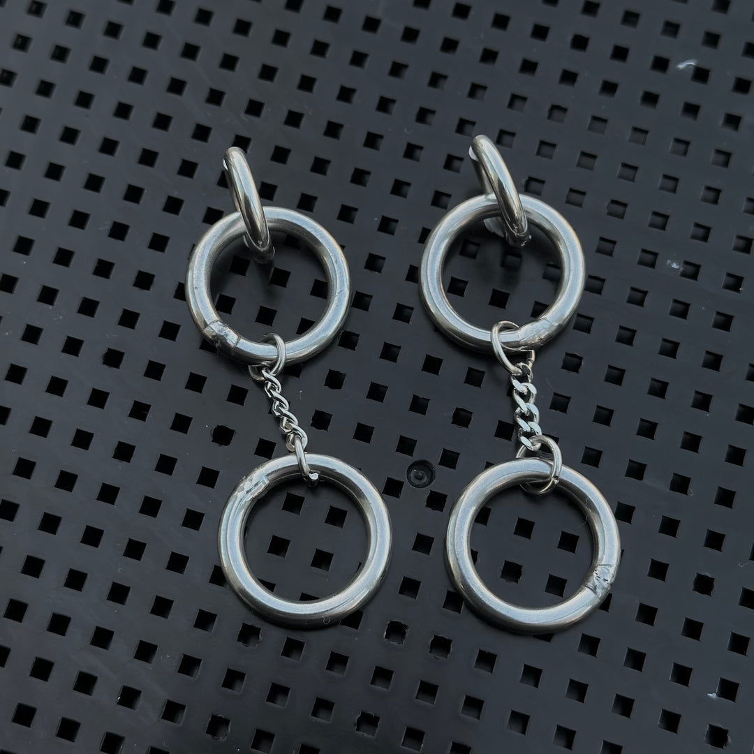 O RING CHAIN HOOP EARRINGS