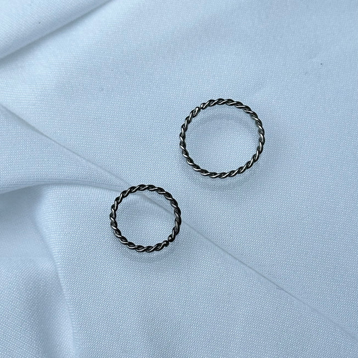 BENDABLE TWISTED NOSE RING