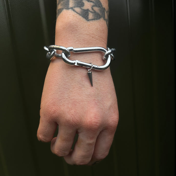 SPIKE CARABINER BRACELET