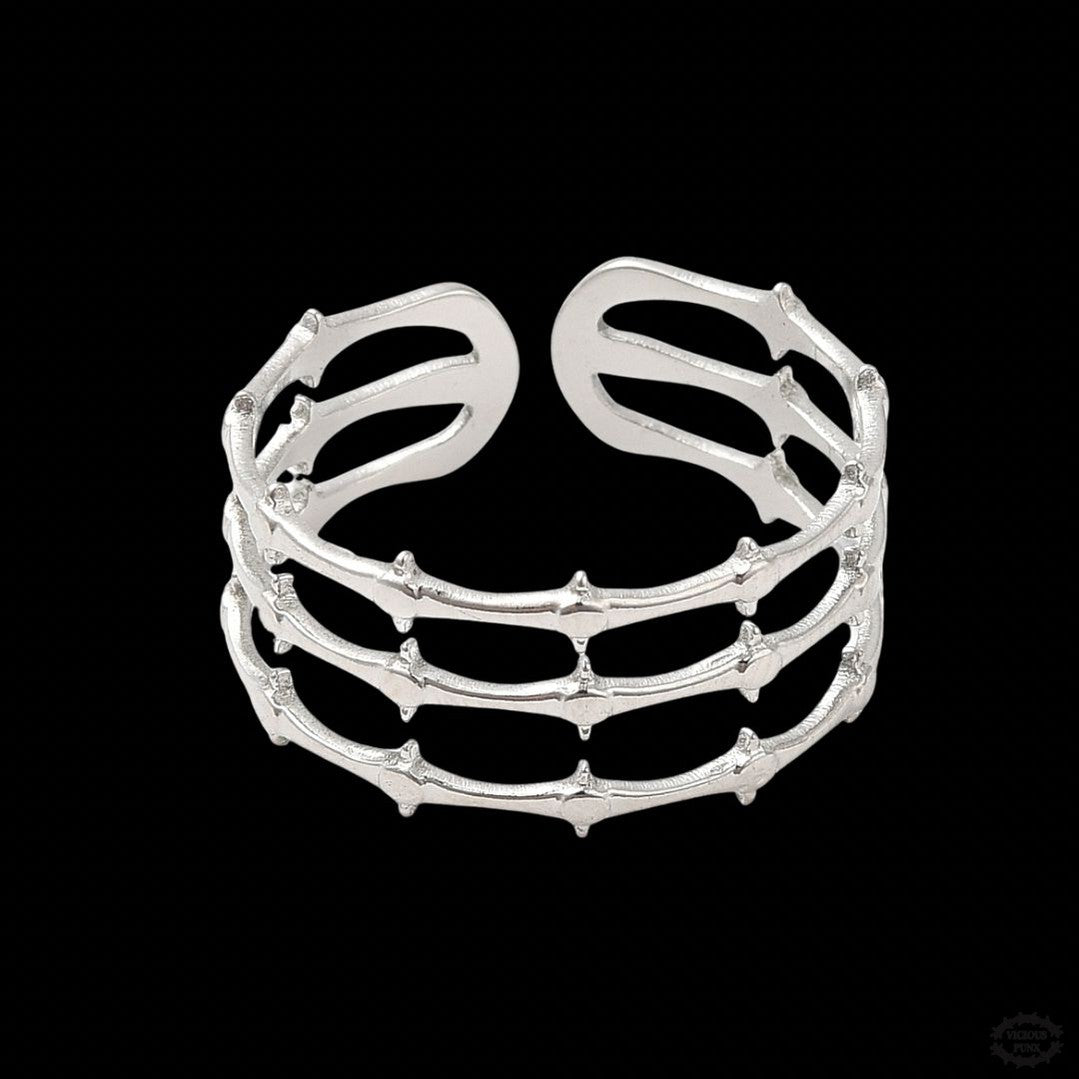 SPIKEY BARBED ADJUSTABLE RING