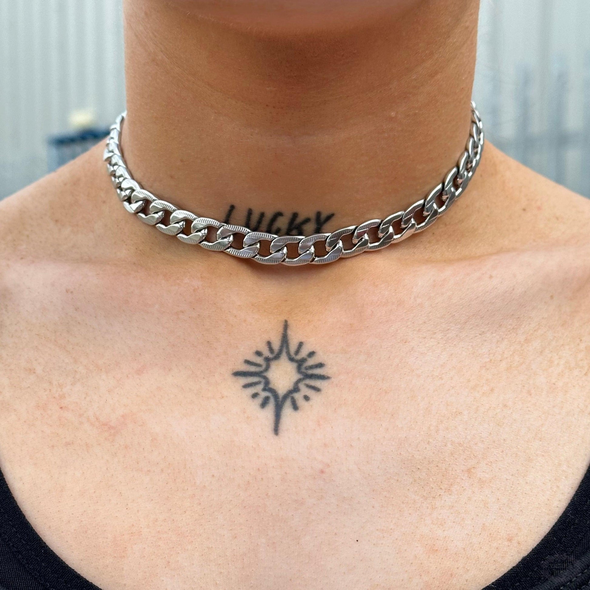 PLAIN XL CURB NECKLACE
