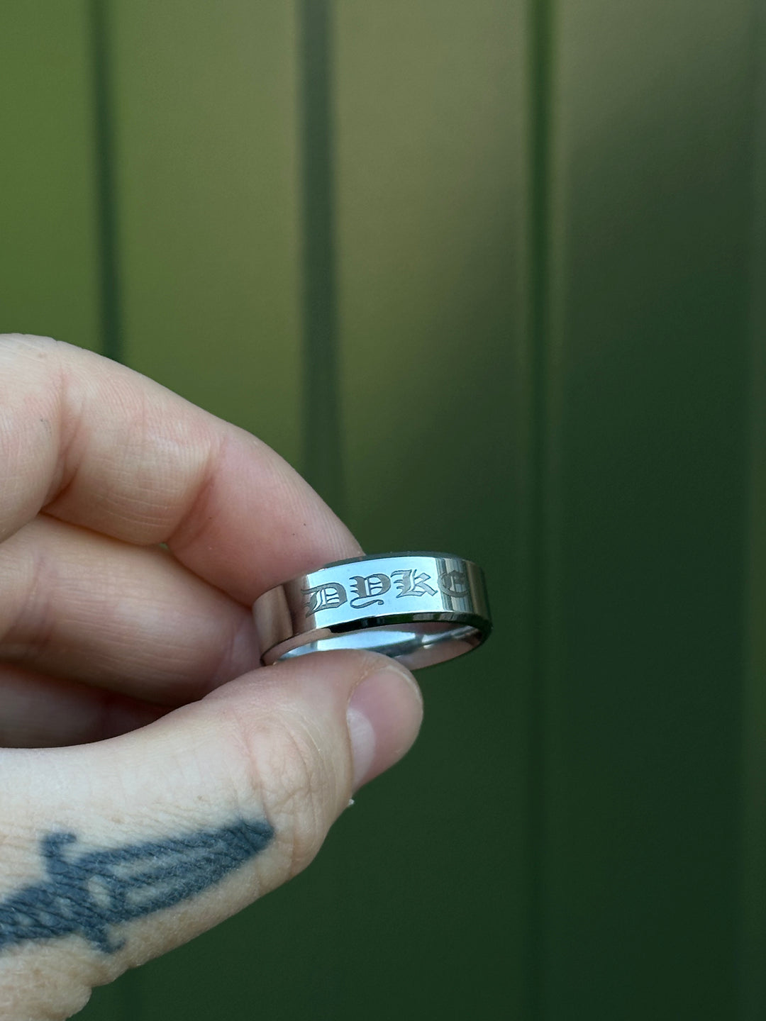 DYKE STAINLESS STEEL RING