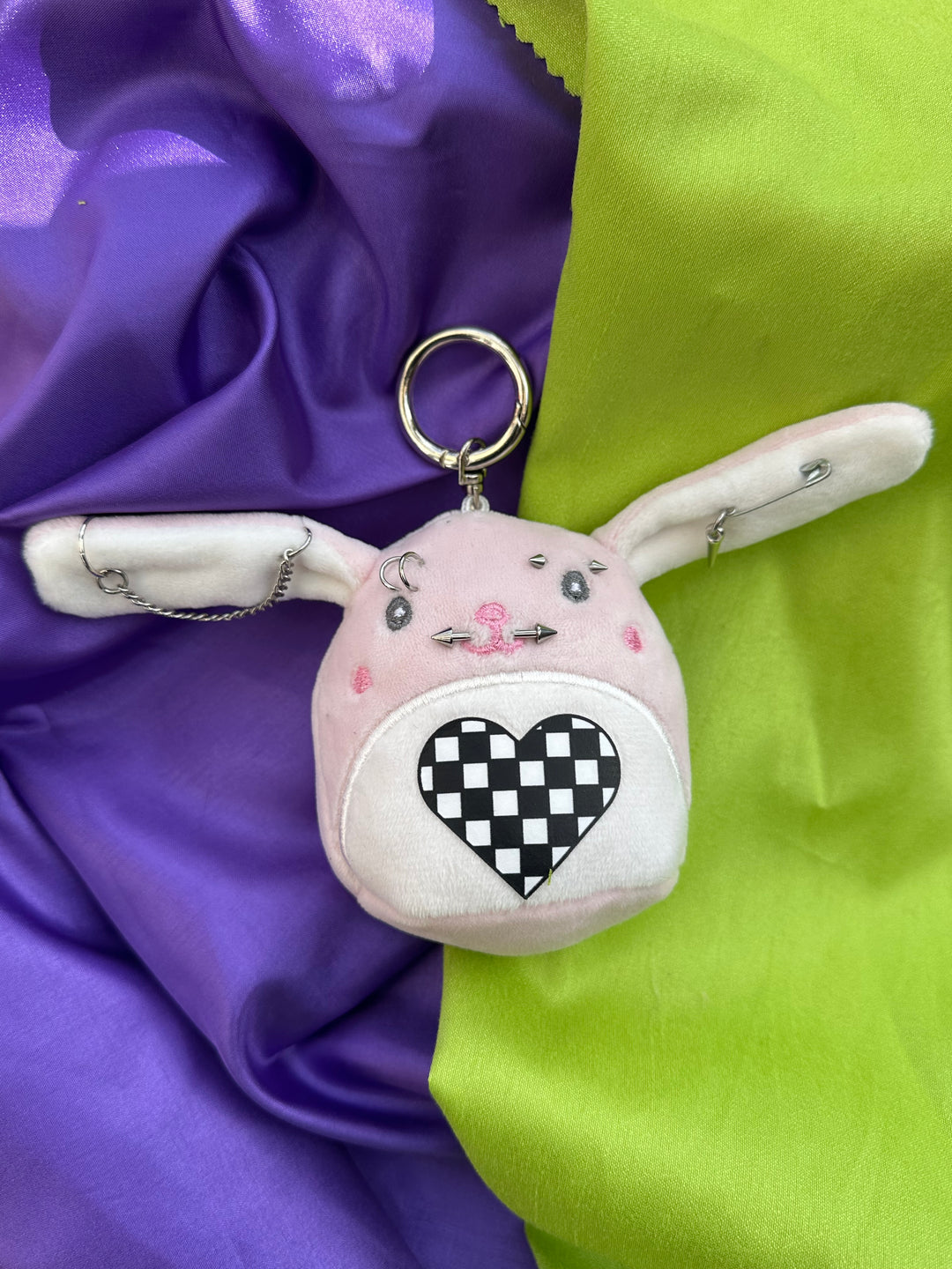 MINI PUNK BUNNY CLIP ACCESSORY