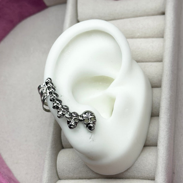 SALE - SKULL EAR CUFF