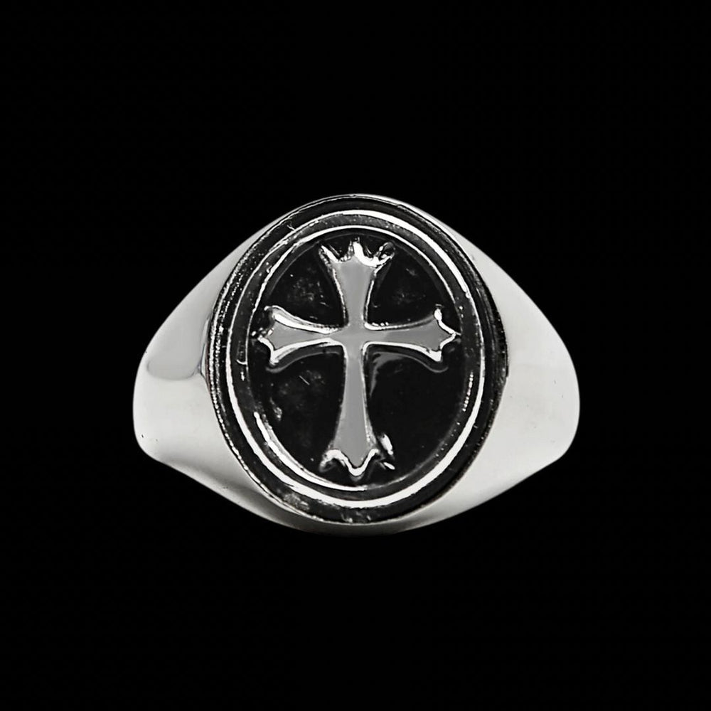 THE GOTHIC CROSS RING