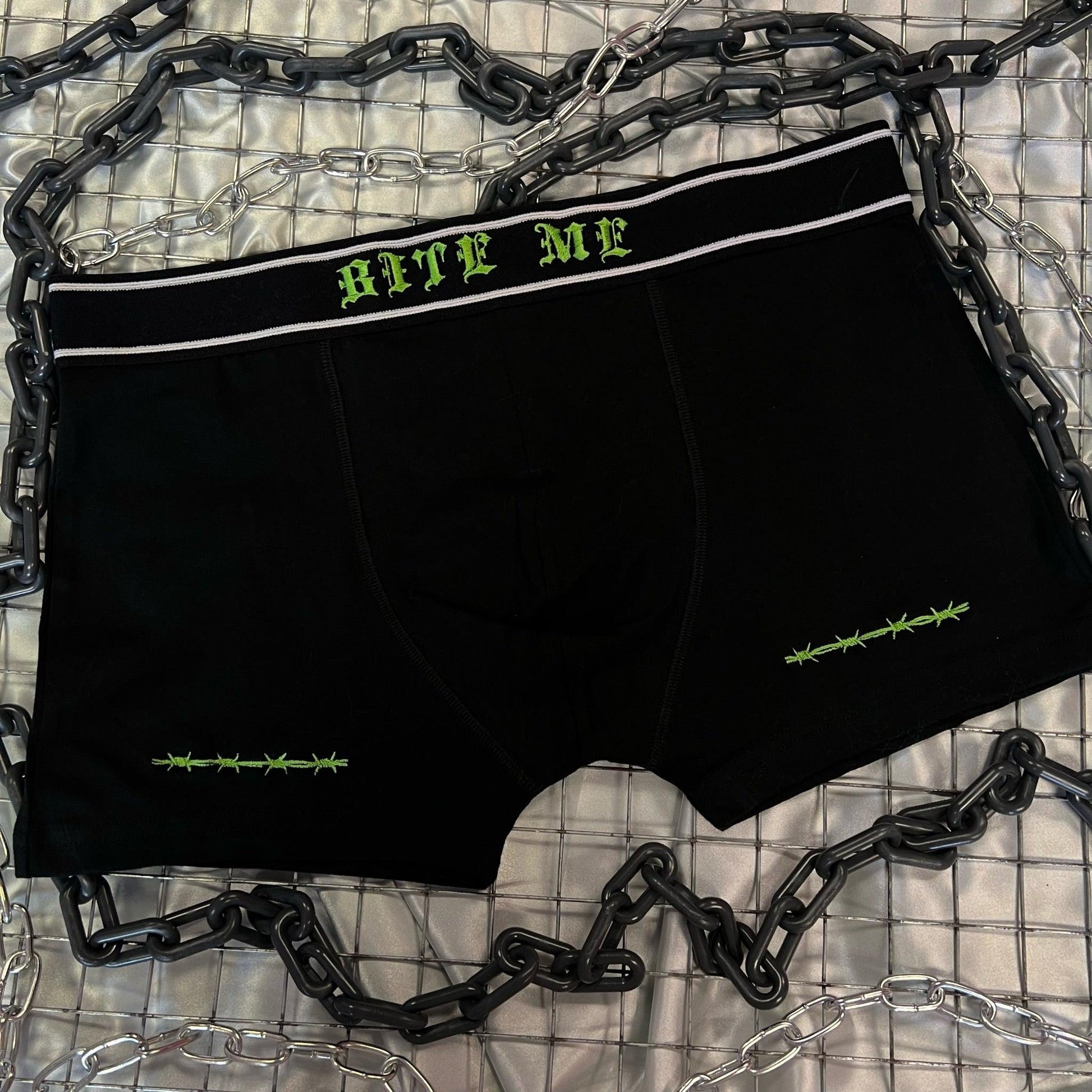 BITE ME BARBED BOXER SHORTS