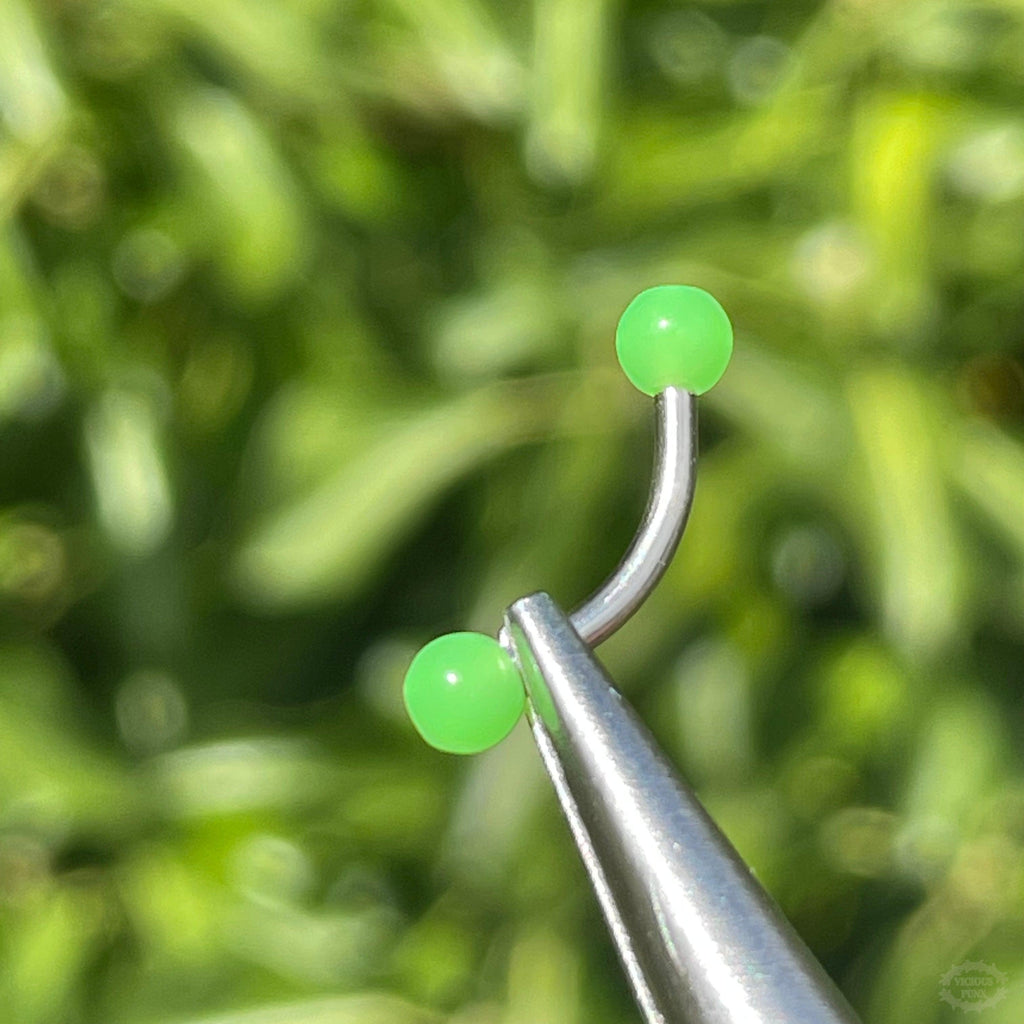 COLOURED BALL EYEBROW PIERCING