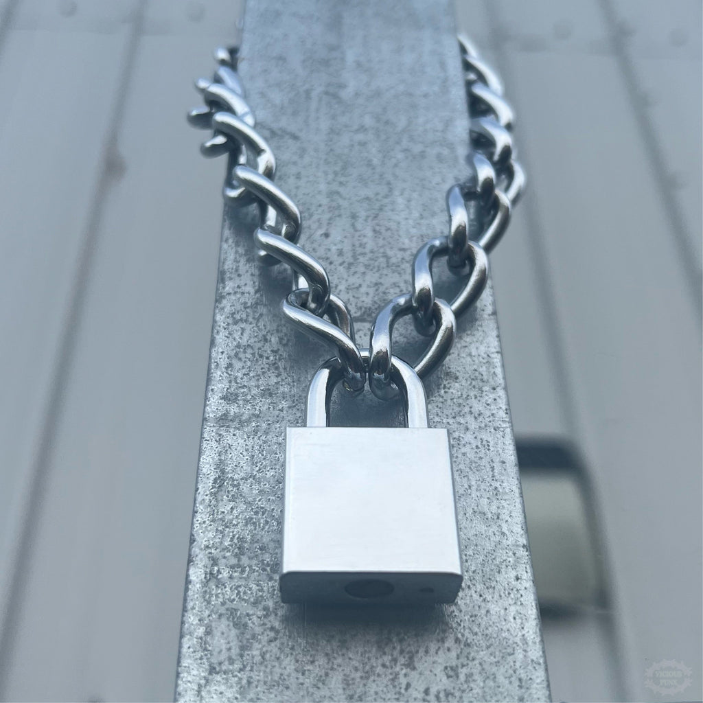 CHUNKY SILVER PADLOCK NECKLACE